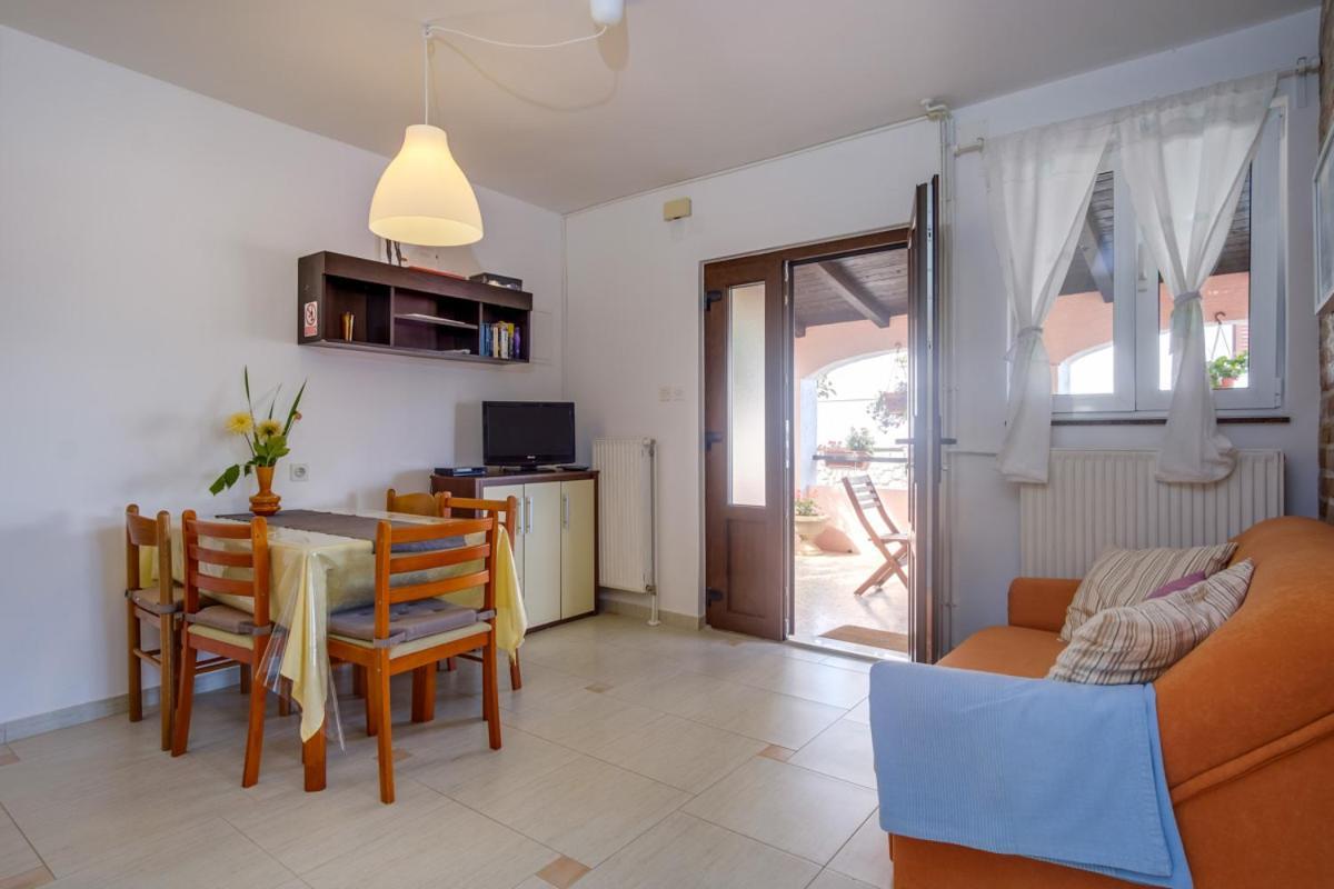 Apartmani Nadalina Lussingrande Esterno foto