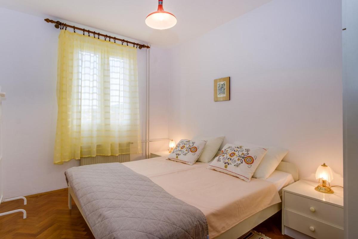 Apartmani Nadalina Lussingrande Esterno foto