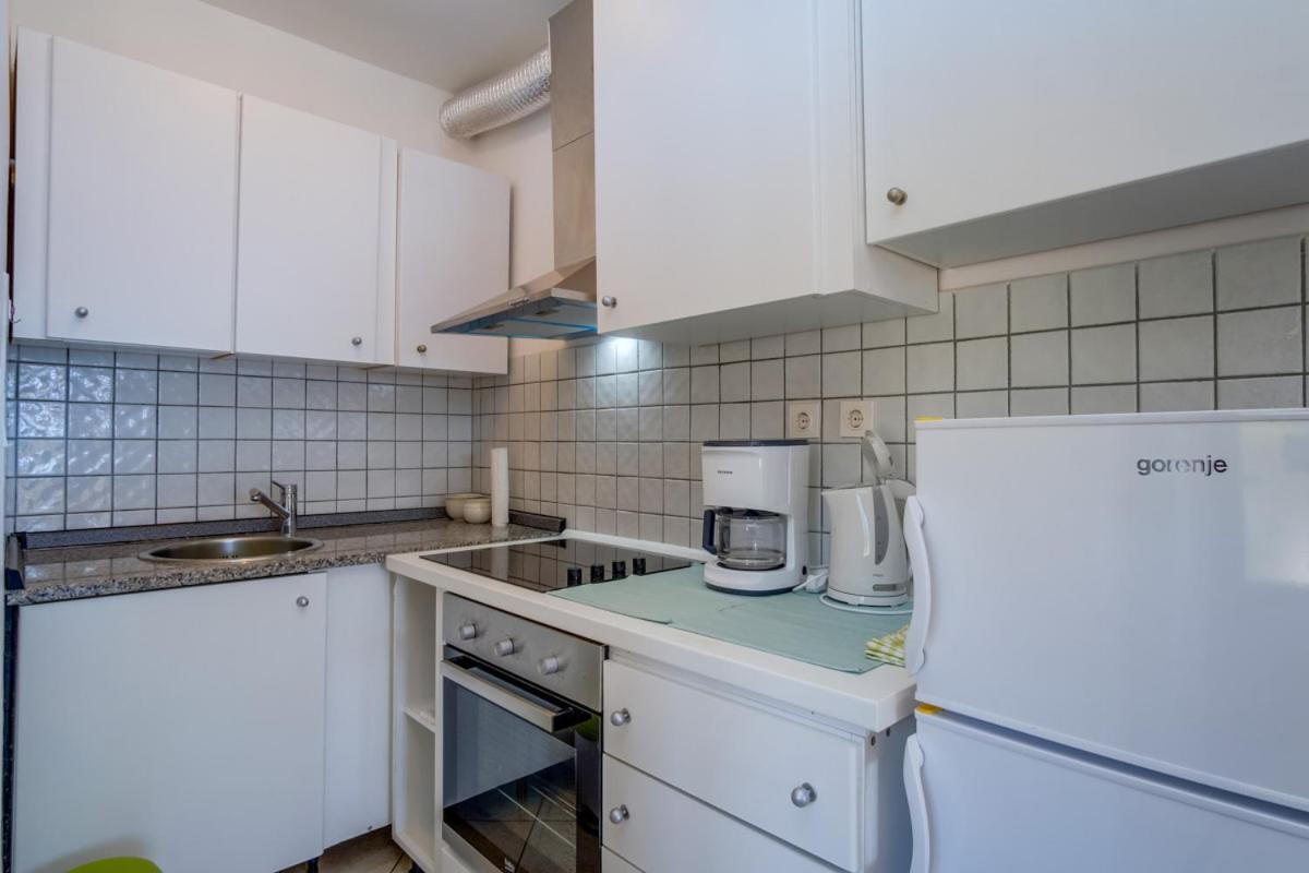 Apartmani Nadalina Lussingrande Esterno foto