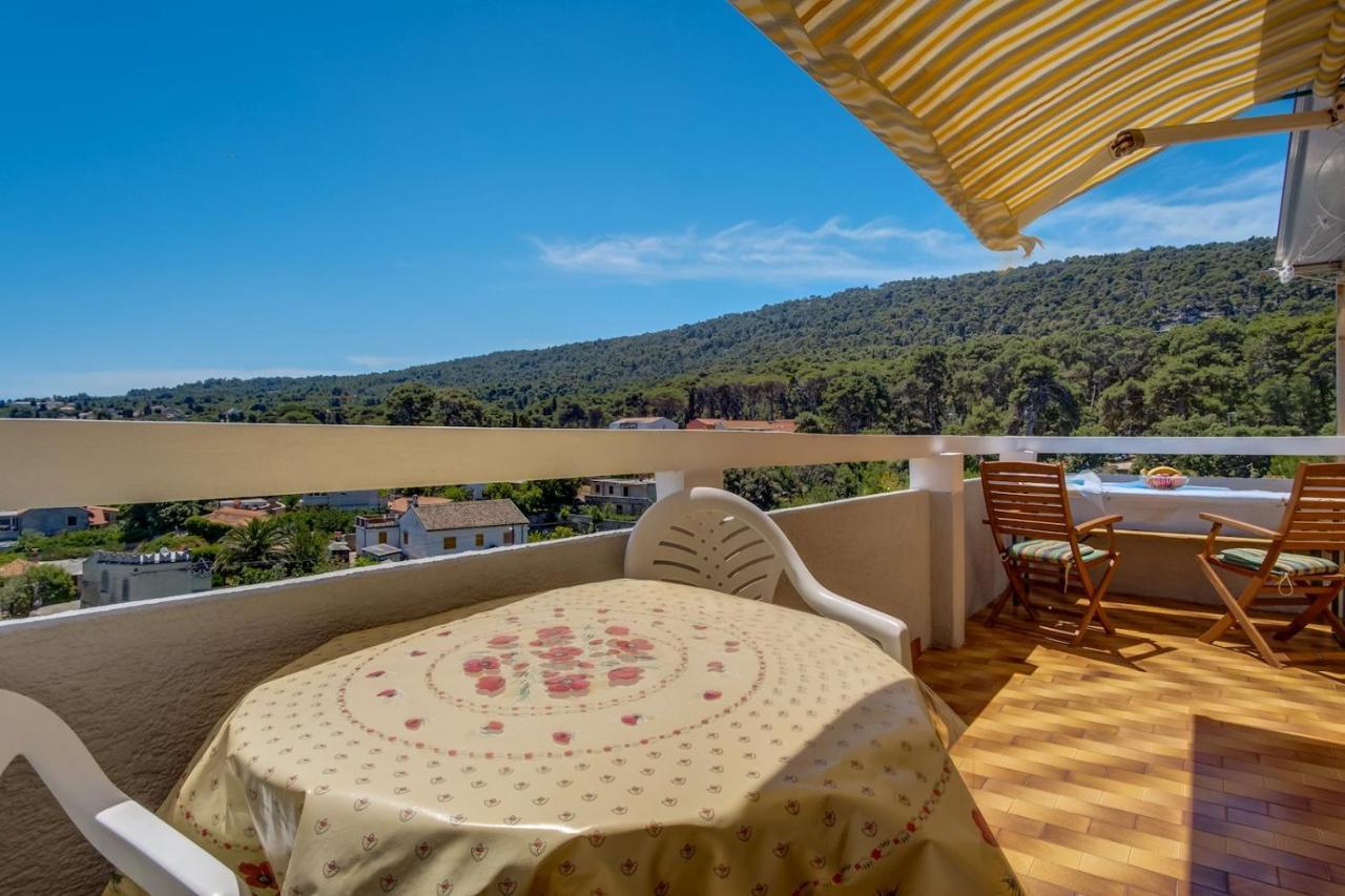 Apartmani Nadalina Lussingrande Esterno foto