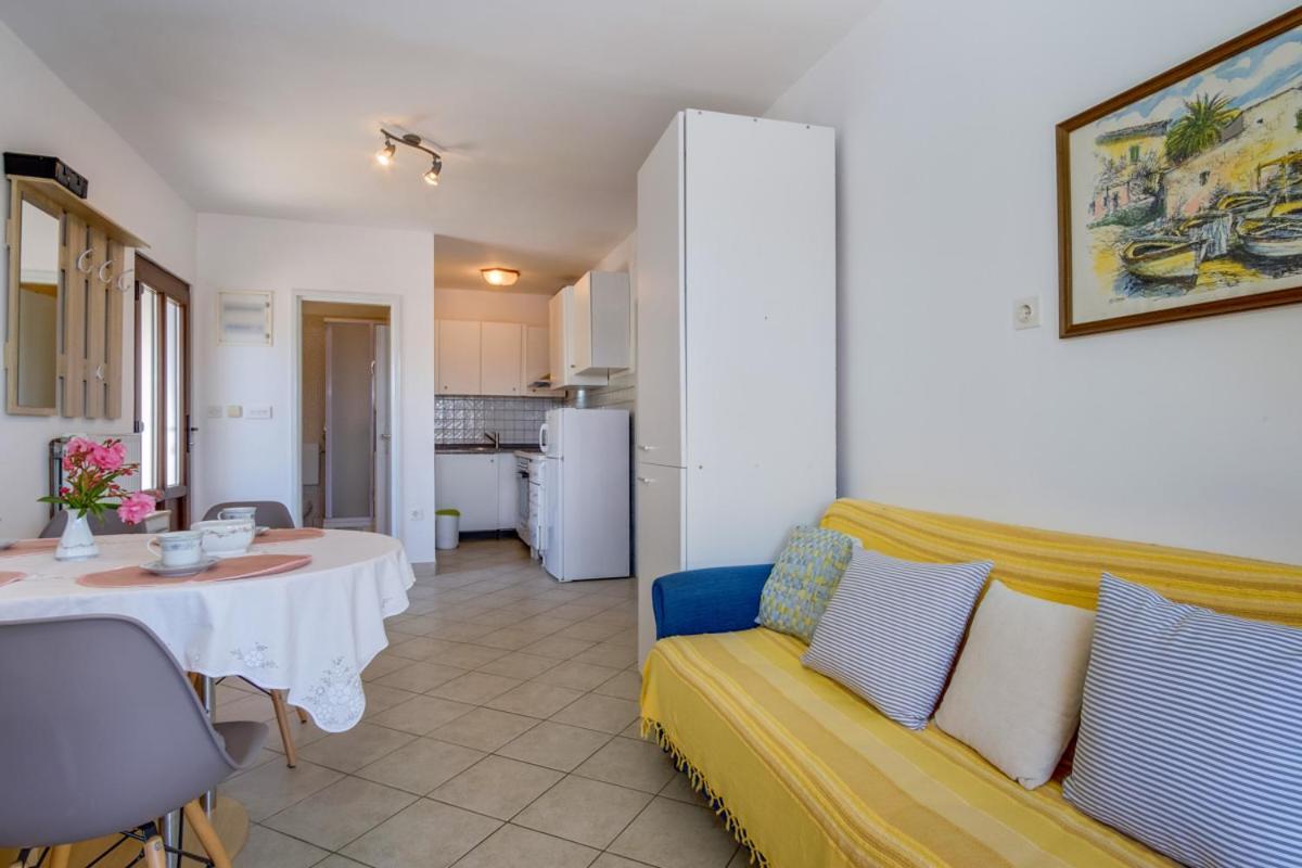 Apartmani Nadalina Lussingrande Esterno foto