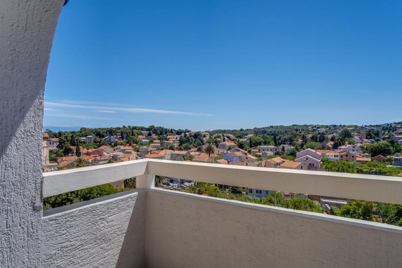 Apartmani Nadalina Lussingrande Esterno foto