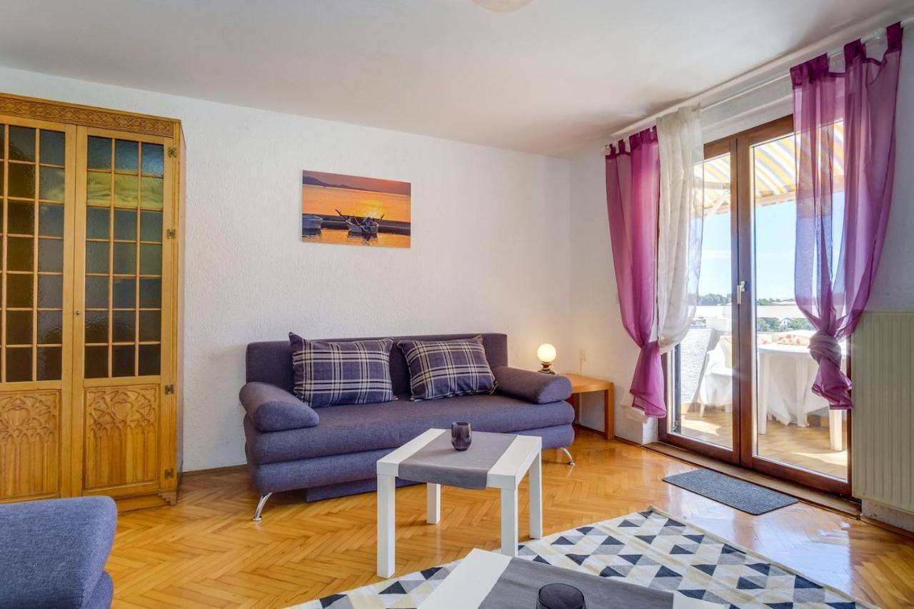 Apartmani Nadalina Lussingrande Esterno foto